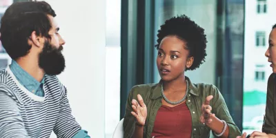 HR and CFO discussing performance and efficiency
